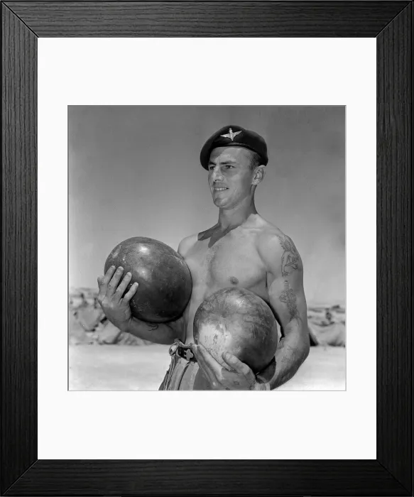 Framed Print : British Troops Army Soldiers July 1958 in Amman Jordan Framed Print : British Troops Army Soldiers July 1958 in Amman Jordan