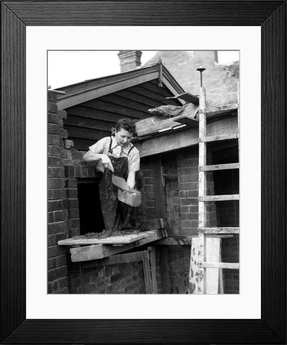 Framed Print : Woman Bricklayer 1941 women doing mens jobs during the war years Women
