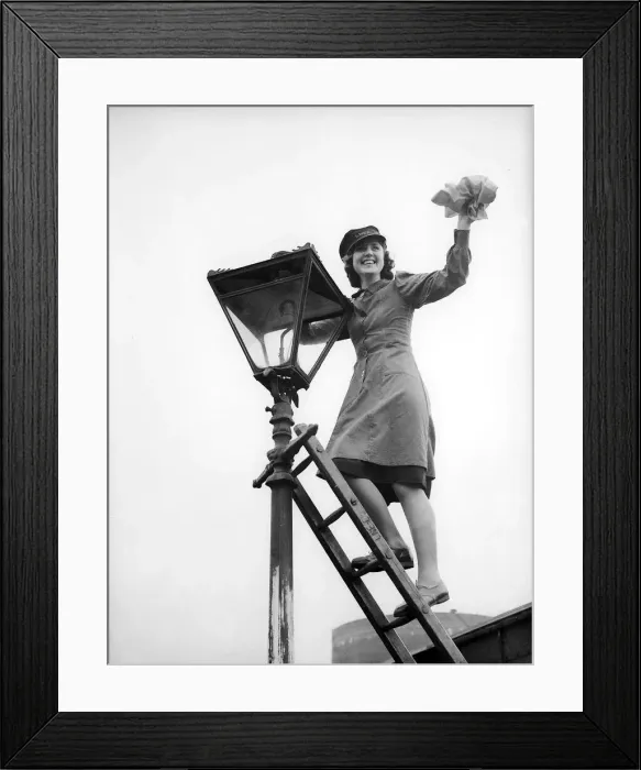 Framed Print : Woman Railway Porter cleaning a lamp 1941 women doing mens jobs during the war Framed Print : Woman Railway Porter cleaning a lamp 1941 women doing mens jobs during the war