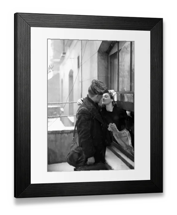 Framed Print : Sailor kissing a Girl goodbye as he leaves for the active service Women fulfilling Framed Print : Sailor kissing a Girl goodbye as he leaves for the active service Women fulfilling