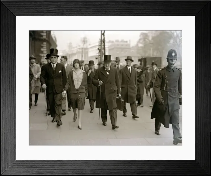 Framed Print : Chancellor of the Exchequer Winston Churchill carrying his dispatch case on his way to Framed Print : Chancellor of the Exchequer Winston Churchill carrying his dispatch case on his way to