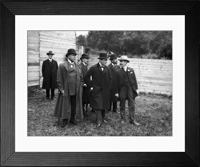 Framed Print : Winston Churchill and Lloyd George standing behind Winston Churchill Left shoulder Framed Print : Winston Churchill and Lloyd George standing behind Winston Churchill Left shoulder