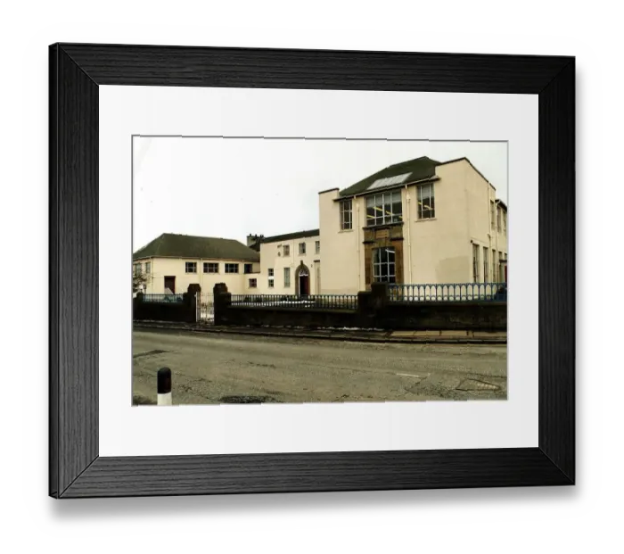Framed Print : Townhead School now Stonehouse Primary where Bible John suspect John McInnes Framed Print : Townhead School now Stonehouse Primary where Bible John suspect John McInnes