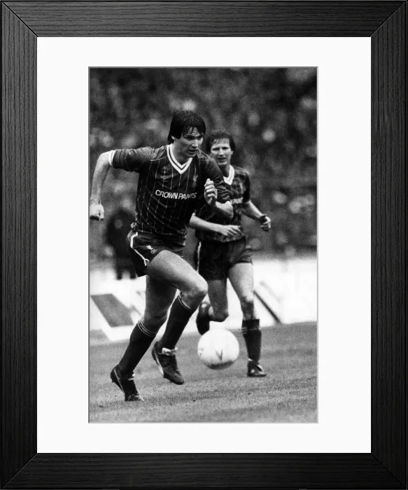 Framed Print : 1984 Milk Cup Final at Wembley Stadium. Liverpool 0 v Everton 0 Framed Print : 1984 Milk Cup Final at Wembley Stadium. Liverpool 0 v Everton 0