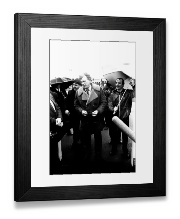 Framed Print : Bobby Robson at the Lightfoot Sports Stadium in Walker, Newcastle Framed Print : Bobby Robson at the Lightfoot Sports Stadium in Walker, Newcastle