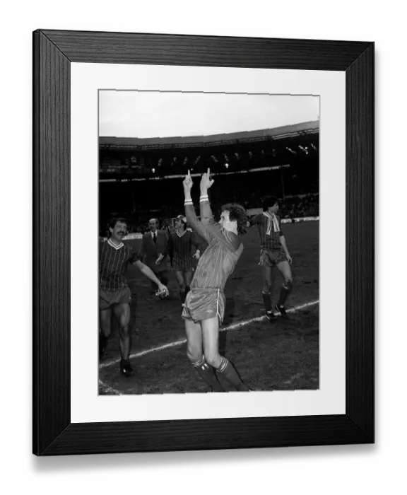 Framed Print : 1983 Milk Cup Final at Wembley Stadium. Liverpool 2 v Manchester United 1 Framed Print : 1983 Milk Cup Final at Wembley Stadium. Liverpool 2 v Manchester United 1