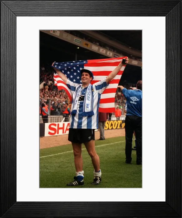 Framed Print : 1991 Rumbelows Cup Final at Wembley. Sheffield Wednesday 1 v Manchester United 0 Framed Print : 1991 Rumbelows Cup Final at Wembley. Sheffield Wednesday 1 v Manchester United 0