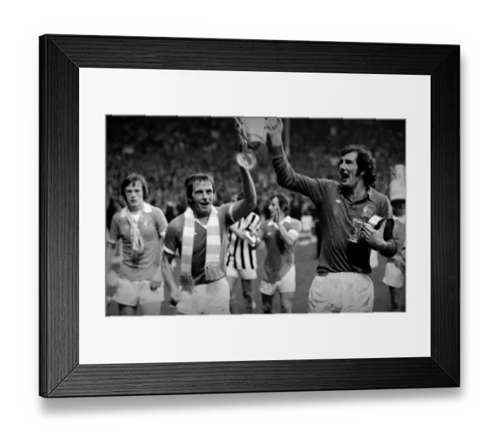 Framed Print : 1976 League Cup Final at Wembley Stadium. Manchester city 2 v Newcastle United 1 Framed Print : 1976 League Cup Final at Wembley Stadium. Manchester city 2 v Newcastle United 1