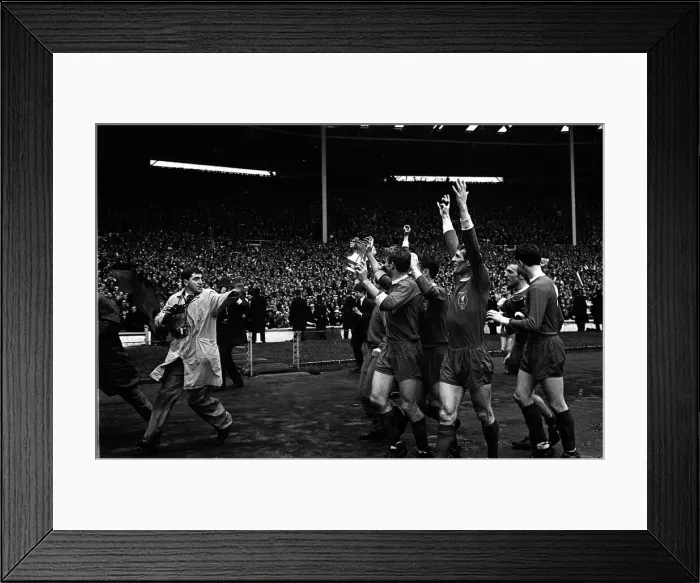 Framed Print : Liverpool celebrate win of FA cup final against Leeds 1965 with Roger Hunt Framed Print : Liverpool celebrate win of FA cup final against Leeds 1965 with Roger Hunt