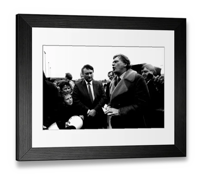 Framed Print : Bobby Robson at the Lightfoot Sports Stadium in Walker, Newcastle
