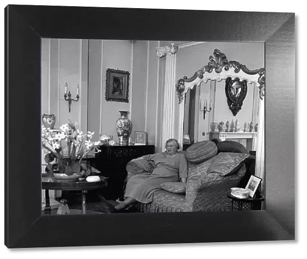 Mrs Mirabel Topham pictures taken at her house in Hannover Terrace, Regents Park