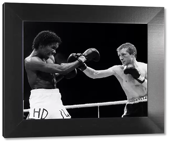 Jim Watt boxer beats Howard Davis 1980