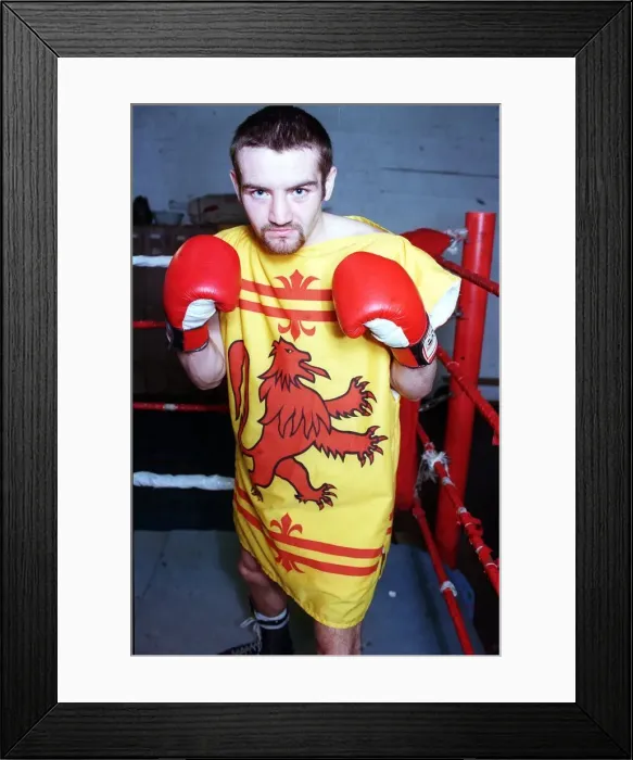 Framed Print : Boxer Scott Harrison with his new dressing gown May 1998 Framed Print : Boxer Scott Harrison with his new dressing gown May 1998