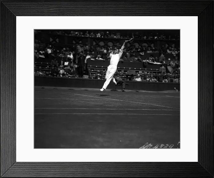 Framed Print : G Patterson v R Lycett in the Wimbledon Tennis Championships 1922 Framed Print : G Patterson v R Lycett in the Wimbledon Tennis Championships 1922