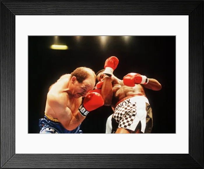 Framed Print : Boxing Lennox Lewis in action against Jean-Maurice Chanet Framed Print : Boxing Lennox Lewis in action against Jean-Maurice Chanet