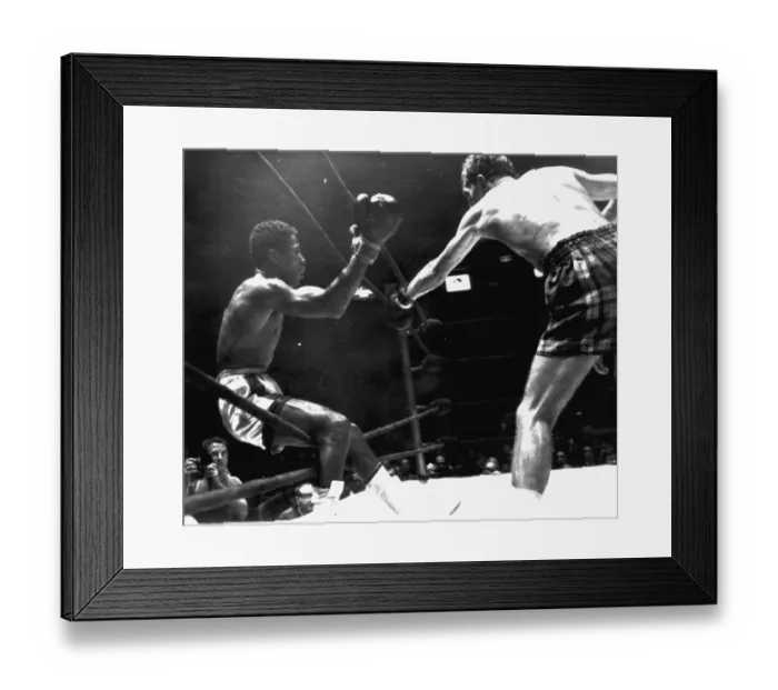Framed Print : Ken Buchanan Boxer Of Edinburgh Scotland Knocks Ismael Laguna Of Colon