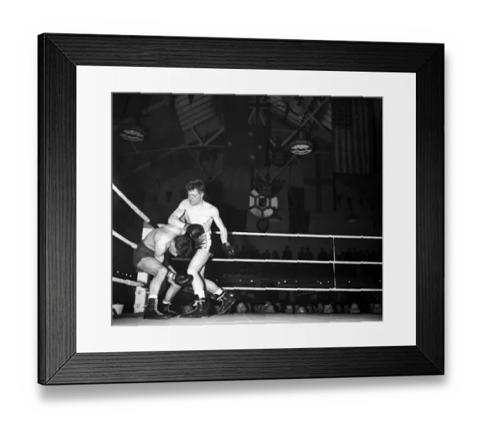 Framed Print : Jack Hobbs and Hugh Ferns get to get a lift in their meeting 20 / 4 / 1953 Framed Print : Jack Hobbs and Hugh Ferns get to get a lift in their meeting 20 / 4 / 1953