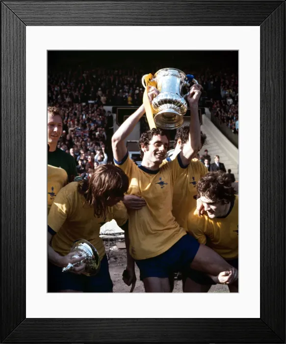 Framed Print : FA Cup Final at Wembley Stadium Arsenal 2 v Liverpool 1 Arsenal captain Frank Framed Print : FA Cup Final at Wembley Stadium Arsenal 2 v Liverpool 1 Arsenal captain Frank