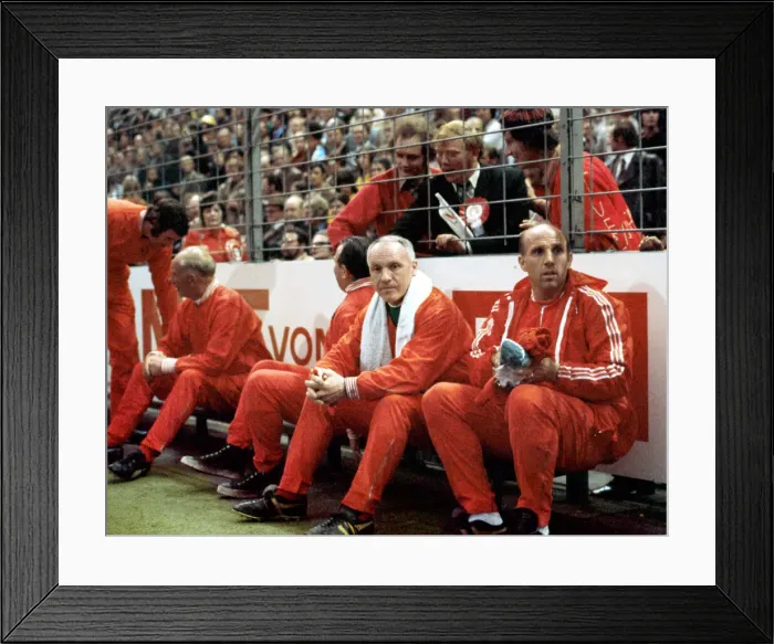 Framed Print : UEFA Cup Final Second Leg match in Munich Borussia Munchengladbach 2 v Liverpool 0 Framed Print : UEFA Cup Final Second Leg match in Munich Borussia Munchengladbach 2 v Liverpool 0