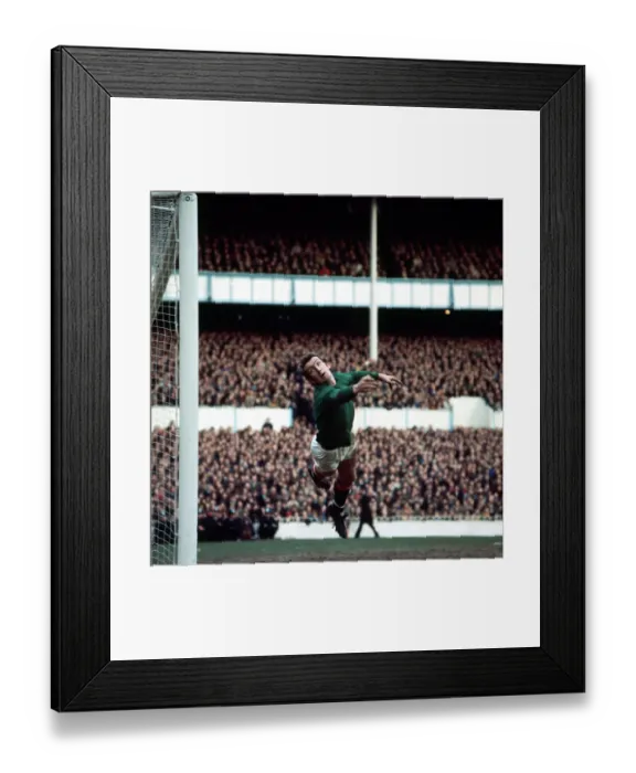 Framed Print : English League Division One match at White Hart Lane Tottenham Hotspur 2 v
