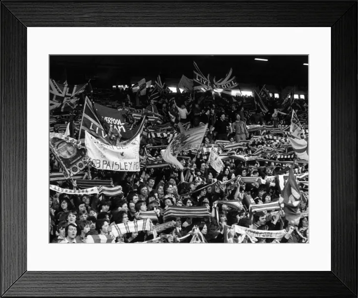 Framed Print : Liverpool football fans in The Kop, pictured during UEFA Cup Final Leg 1 against FC Framed Print : Liverpool football fans in The Kop, pictured during UEFA Cup Final Leg 1 against FC