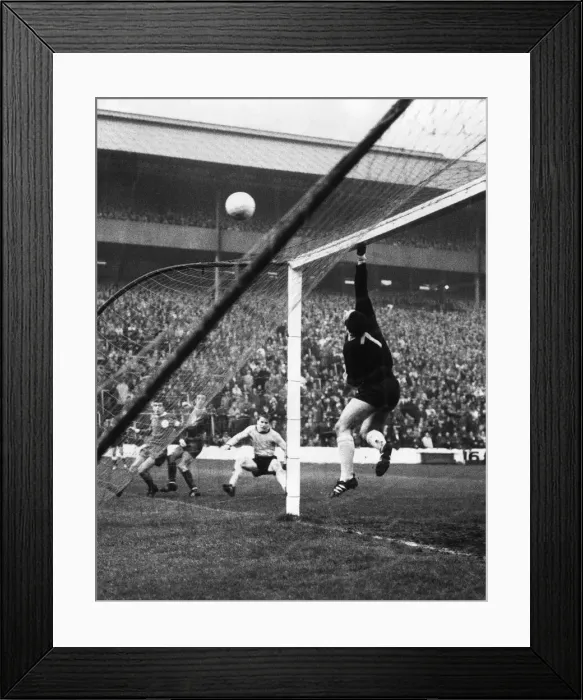 Framed Print : European Cup winners Cup. Borussia Dortmund 2 v. Liverpool 1 Framed Print : European Cup winners Cup. Borussia Dortmund 2 v. Liverpool 1