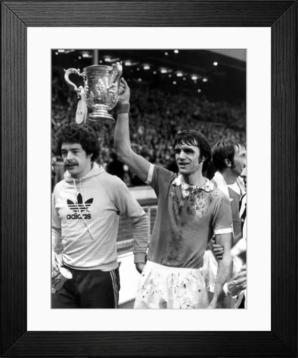 Framed Print : 1976 League Cup Final at Wembley Stadium. Manchester City 2 v Newcastle United 1 Framed Print : 1976 League Cup Final at Wembley Stadium. Manchester City 2 v Newcastle United 1