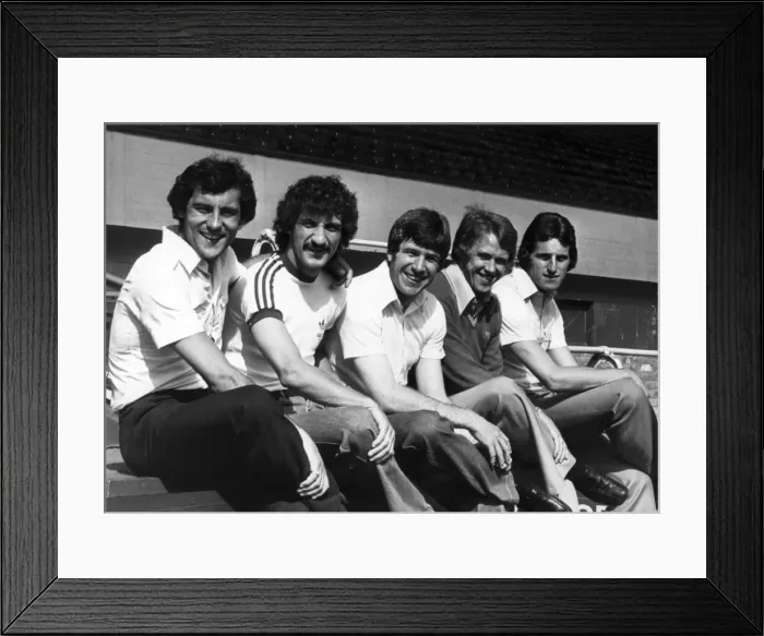 Framed Print : Liverpool FC players l-r Ray Kennedy, Terry McDermott, Emlyn Hughes Framed Print : Liverpool FC players l-r Ray Kennedy, Terry McDermott, Emlyn Hughes