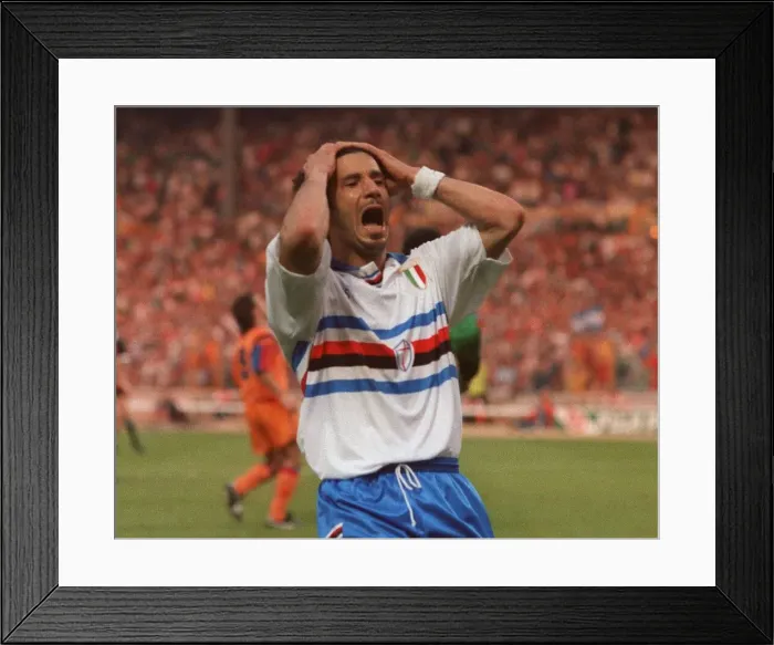 Framed Print : European Champions Cup Final at Wembley Stadium. Barcelona 1 v Sampdoria 0 after Framed Print : European Champions Cup Final at Wembley Stadium. Barcelona 1 v Sampdoria 0 after