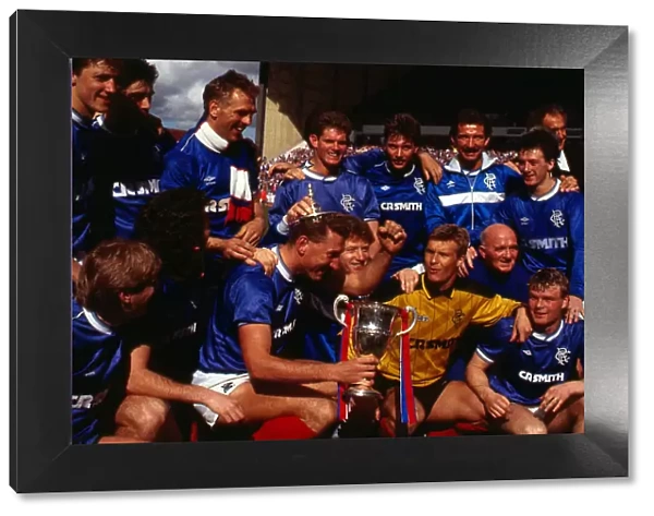 Rangers celebrating with League trophy May 1987 Graham Roberts Ian Durrant Ally