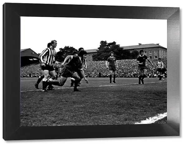 Newcastle United v Liverpool at St Jamess Park, 21  /  08  /  1971. John Tudor