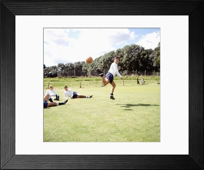 Framed Print : Terry Venables when he played for Tottenham Hotspurs 5th August 1966 Framed Print : Terry Venables when he played for Tottenham Hotspurs 5th August 1966