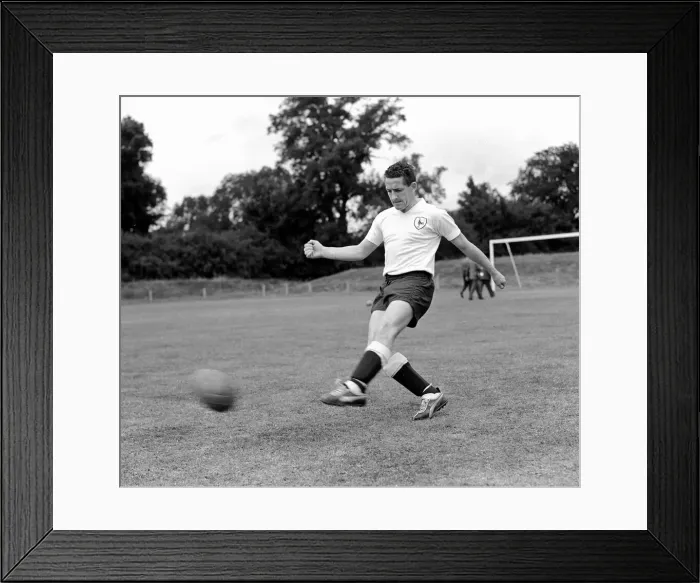 Framed Print : Tottenham Hotspur footballer Dave Mackay in training August 1961 Framed Print : Tottenham Hotspur footballer Dave Mackay in training August 1961