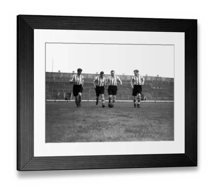 Framed Print : Sunderland FC footballers training at the start of the season 16th August 1952 *** Local Framed Print : Sunderland FC footballers training at the start of the season 16th August 1952 *** Local