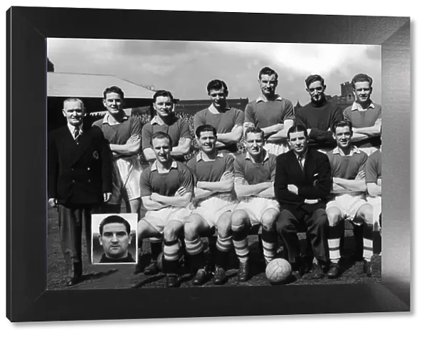 Chelsea FC team 1954  /  55 Season Left to Right Standing: - J. Oxbury, S. Willemse, K