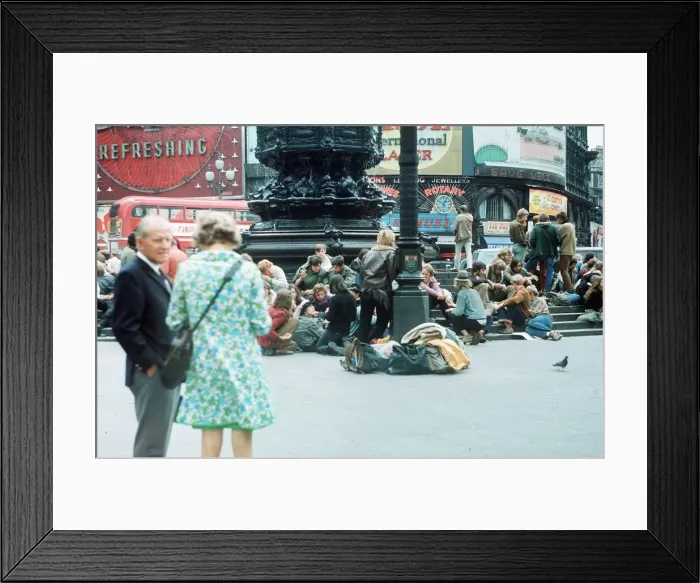 Framed Print : Piccadilly Circus London Framed Print : Piccadilly Circus London