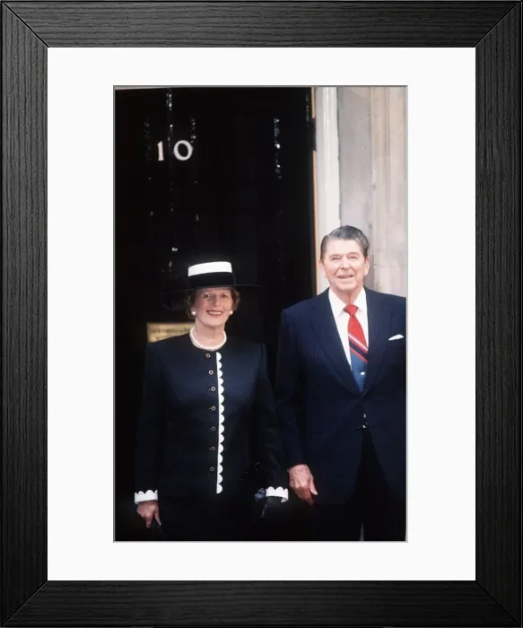 Framed Print : Margaret Thatcher Conservative British Prime Minister with Ronald Regan outside No 10 Framed Print : Margaret Thatcher Conservative British Prime Minister with Ronald Regan outside No 10