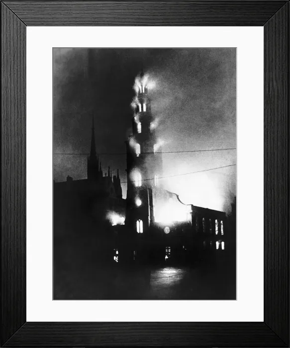 Framed Print : Air raid on St. Clements Church, Strand, London 1941 Framed Print : Air raid on St. Clements Church, Strand, London 1941