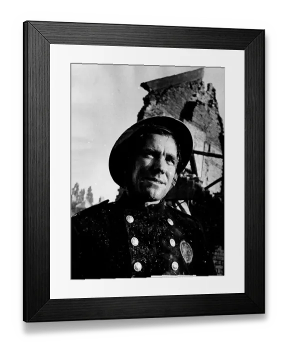 Framed Print : Shooters Hill