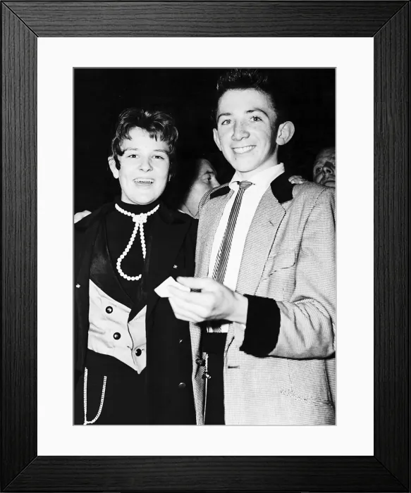 Framed Print : Fashion Teddy Boys George Lamont with his girlfriend Edna Hockridge in Aberdeen Framed Print : Fashion Teddy Boys George Lamont with his girlfriend Edna Hockridge in Aberdeen