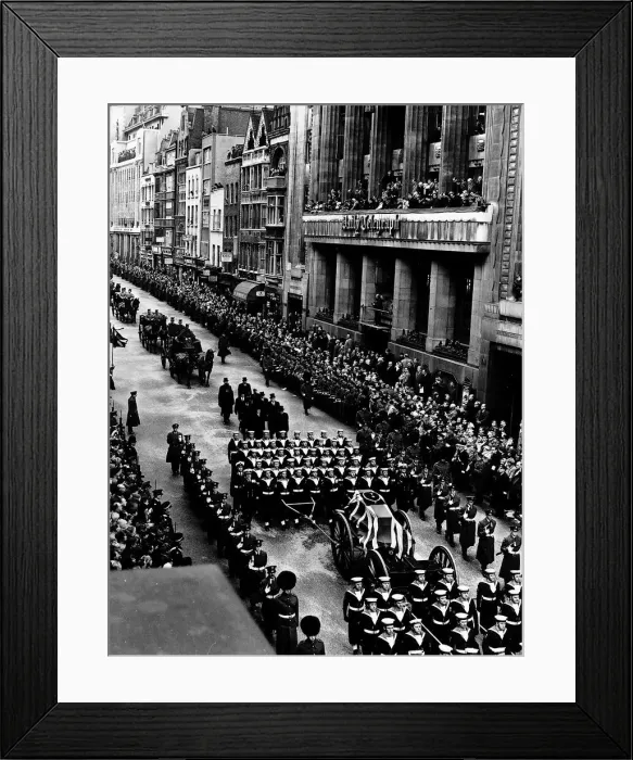 Framed Print : Winston Churchills MP former Prime Minister funeral procession in London Framed Print : Winston Churchills MP former Prime Minister funeral procession in London