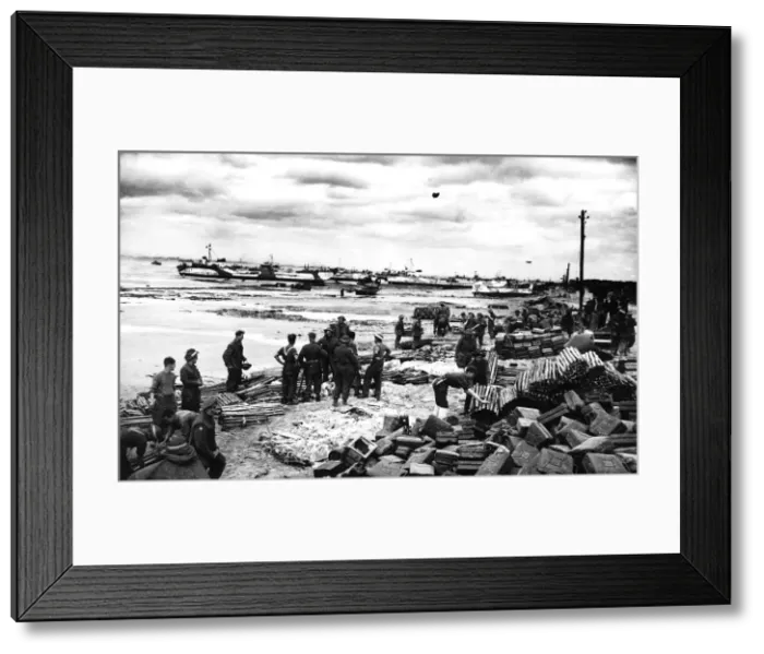Framed Print : Invasion of Normandy 1944 British and Commonwealth troops stand amongst Framed Print : Invasion of Normandy 1944 British and Commonwealth troops stand amongst