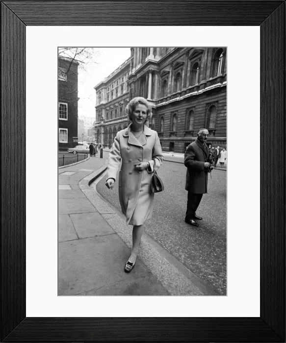 Framed Print : Margaret Thatcher, December 1970, leaving 10 Downing Street after cabinet meeting Framed Print : Margaret Thatcher, December 1970, leaving 10 Downing Street after cabinet meeting