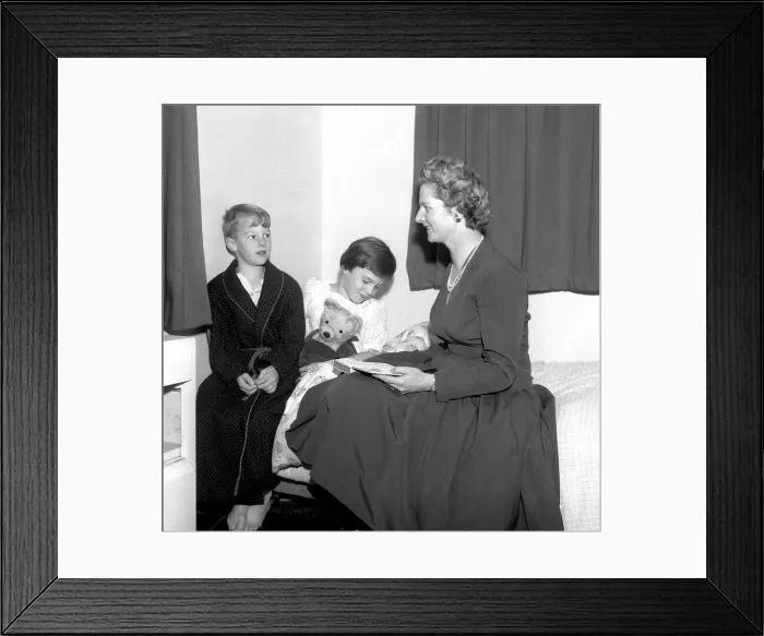 Framed Print : Margaret Thatcher Conservative MP October 1961 at her Farnborough Framed Print : Margaret Thatcher Conservative MP October 1961 at her Farnborough