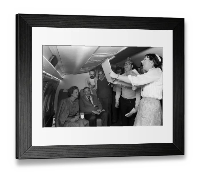 Framed Print : Margaret Thatcher British Prime Minister - December 1984 relaxes at an impromptu