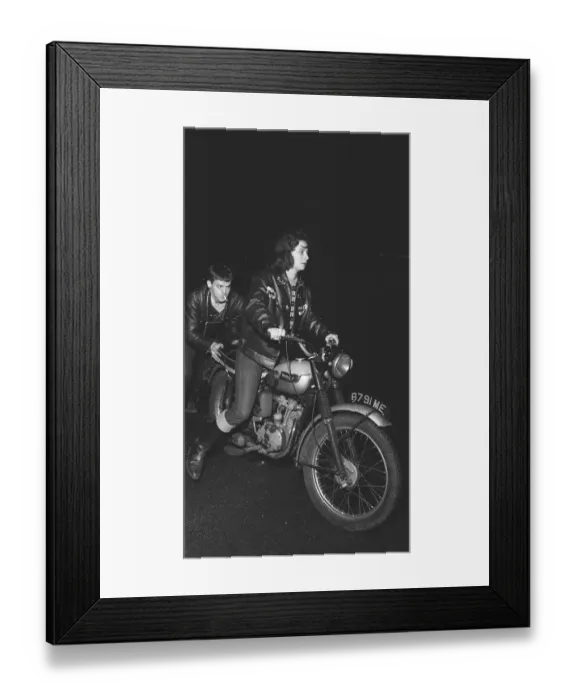 Framed Print : Motorbikes and riders gather at the famous Ace Cafe at Stonebridge Park on the North Framed Print : Motorbikes and riders gather at the famous Ace Cafe at Stonebridge Park on the North