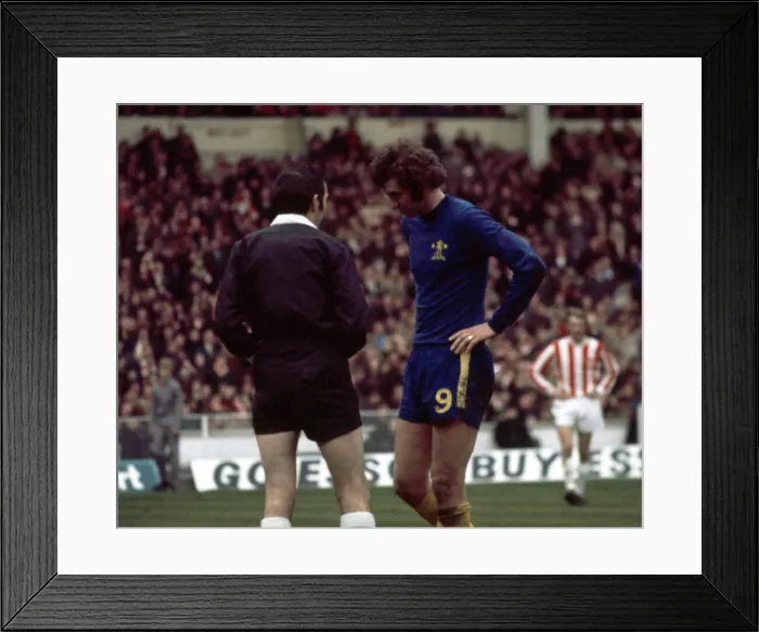 Framed Print : League Cup Final at Wembley Stadium Stoke City 2 v Chelsea 1 Chelsea Framed Print : League Cup Final at Wembley Stadium Stoke City 2 v Chelsea 1 Chelsea
