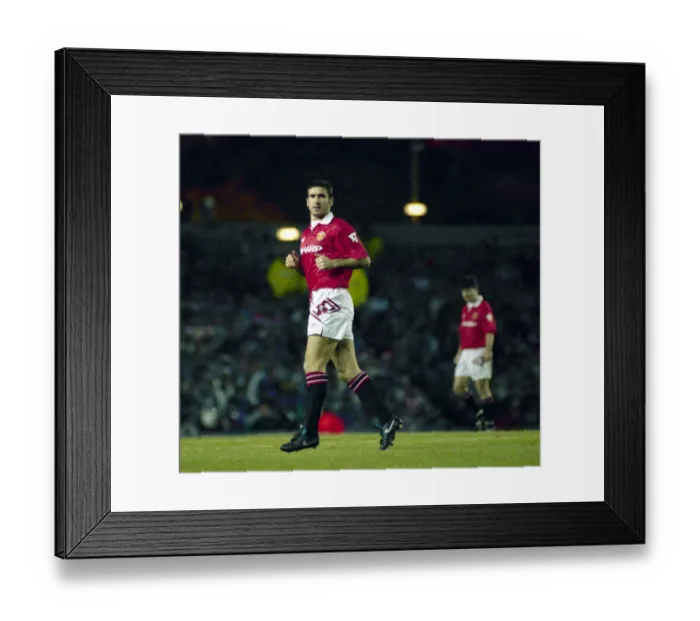 Framed Print : English League Division One match at Old Trafford Manchester United v Manchester Framed Print : English League Division One match at Old Trafford Manchester United v Manchester