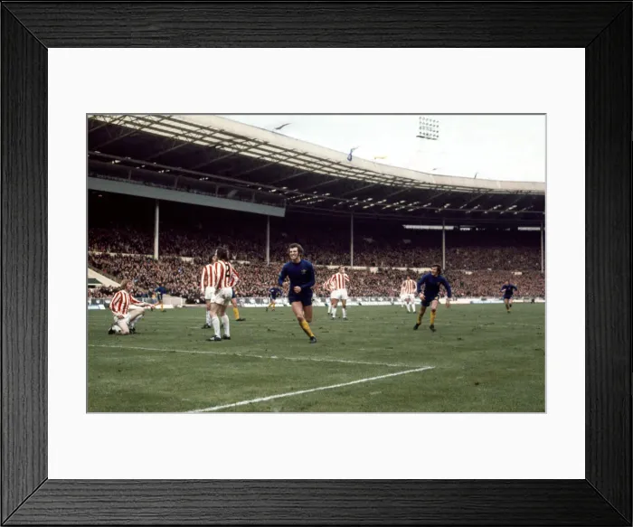 Framed Print : League Cup Final at Wembley Stadium Stoke City 2 v Chelsea 1 Chelsea Framed Print : League Cup Final at Wembley Stadium Stoke City 2 v Chelsea 1 Chelsea