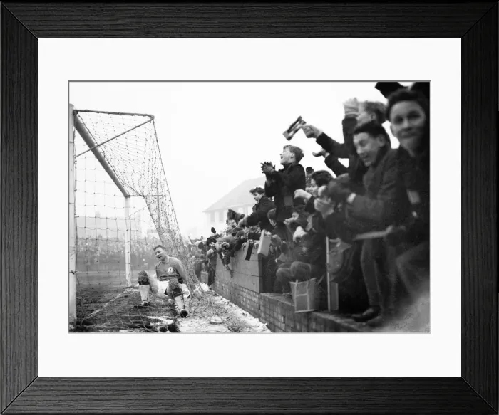 Framed Print : FA Cup Third Round match at St Georges Lane. Worcester City 2 v Liverpool 1 Framed Print : FA Cup Third Round match at St Georges Lane. Worcester City 2 v Liverpool 1